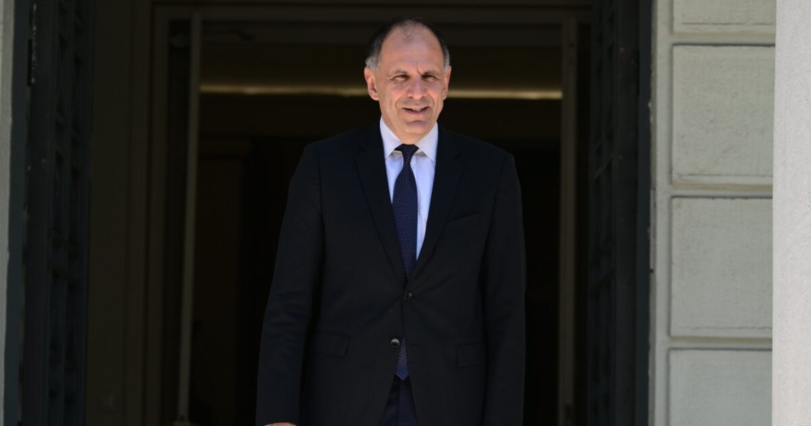 Ο Γιώργος Γεραπετρίτης ξανά στη Λιβύη: Στο «τραπέζι» το μεταναστευτικό και τα κυριαρχικά δικαιώματα