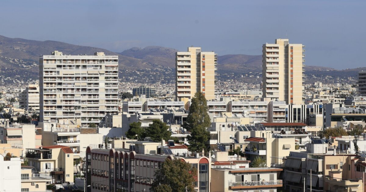 Φοιτητική στέγη: Απλησίαστα τα ενοίκια σε Αθήνα, Πειραιά και Θεσσαλονίκη