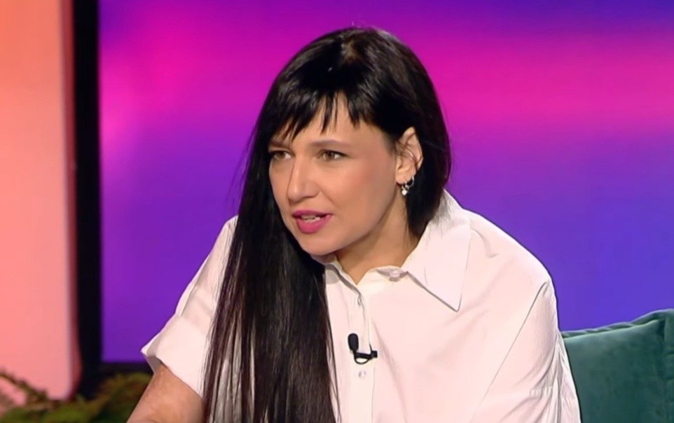 Η Αθηναΐς Νέγκα συγκινήθηκε on air με αναφορά στον πατέρα της, Χρήστο Νέγκα