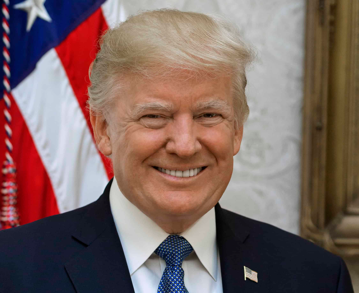 Ο Πόνος στα Πόδια του Τραμπ: Ένα Καμπανάκι Κινδύνου για Εκατομμύρια ανθρώπους