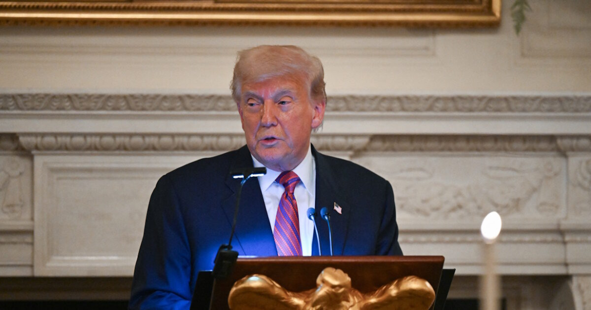 Επίθεση Τραμπ στους Δημοκρατικούς για την υπόθεση Επστάιν: «Τίποτα δεν είναι αρκετό για τους τρελούς της αριστεράς»