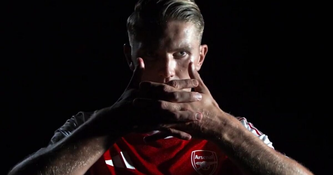 Η Άρσεναλ ανακοίνωσε τον Βίκτορ Γκιόκερες – Θα φοράει το «14» του Τιερί Ανρί