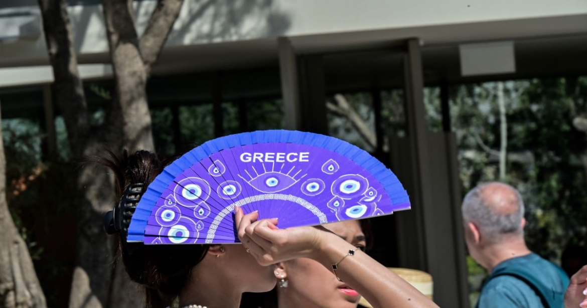 Καιρός: Συναγερμός για το καυτό τρίπτυχο «Hot-Dry-Windy» – Ακραίος πυρομετεωρολογικός κίνδυνος Τρίτη και Τετάρτη