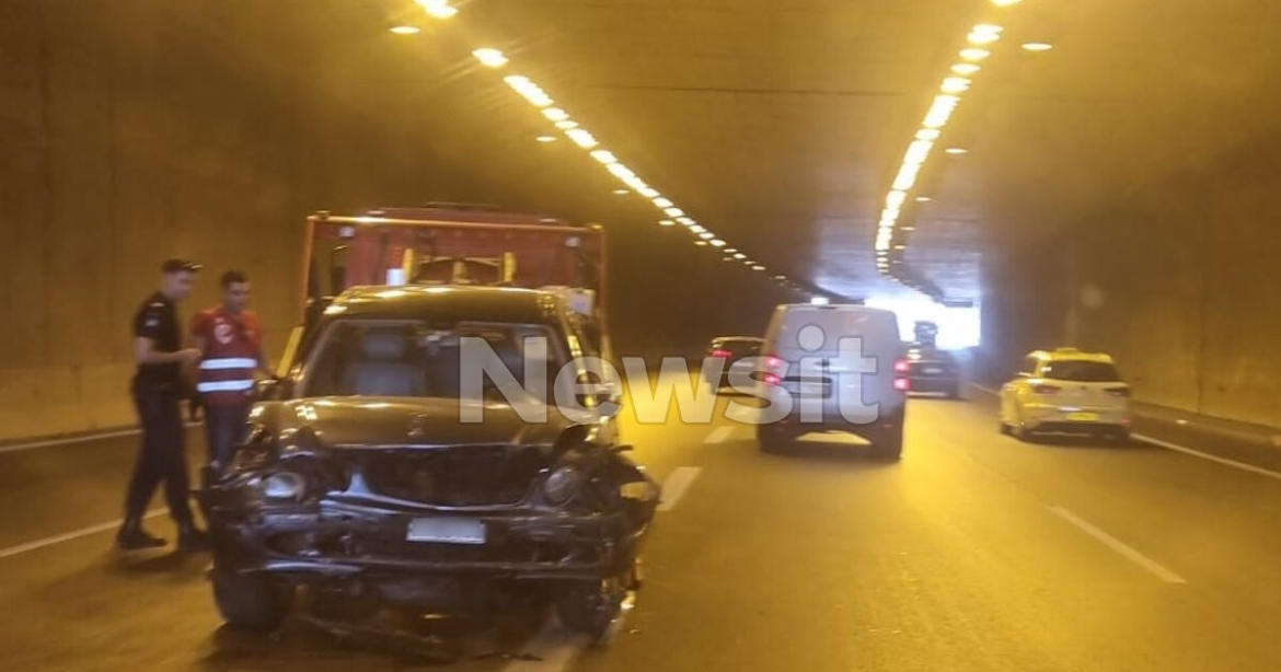 Τροχαίο στην Ποσειδώνος: Νεκρός οδηγός που έπαθε ανακοπή και καρφώθηκε σε τούνελ