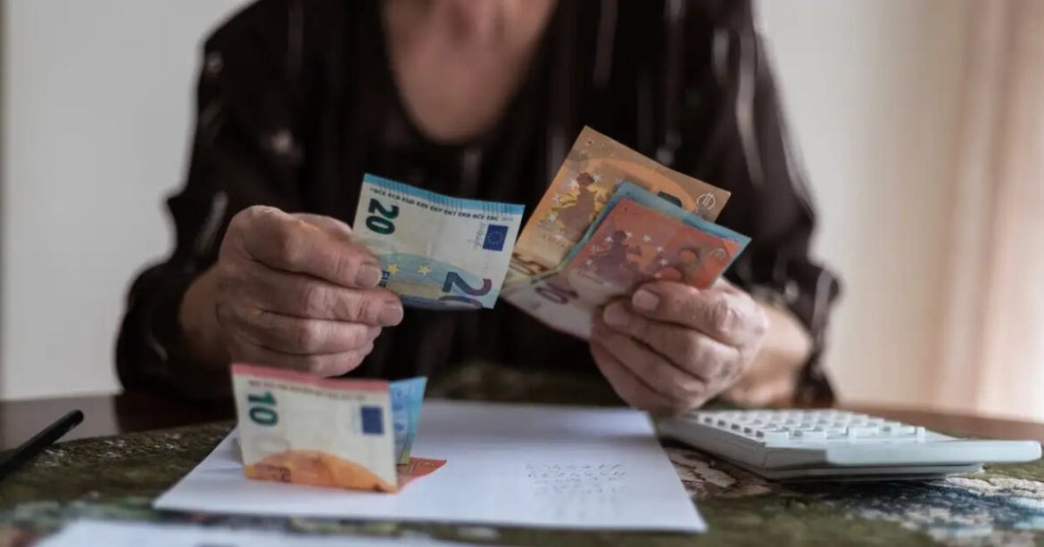 Συντάξεις Σεπτεμβρίου 2025: Ποιες ημερομηνίες θα καταβληθούν – Επιστροφές ποσών και αναδρομικά σε αποστράτους