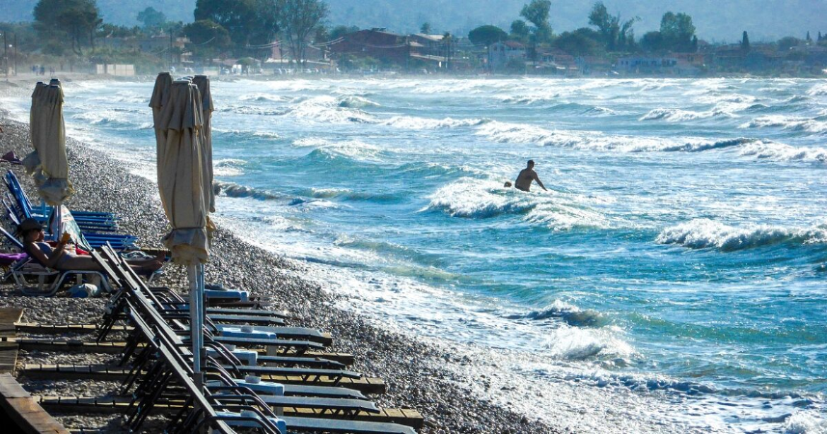 Καιρός αύριο: Πέφτουν οι άνεμοι και η θερμοκρασία