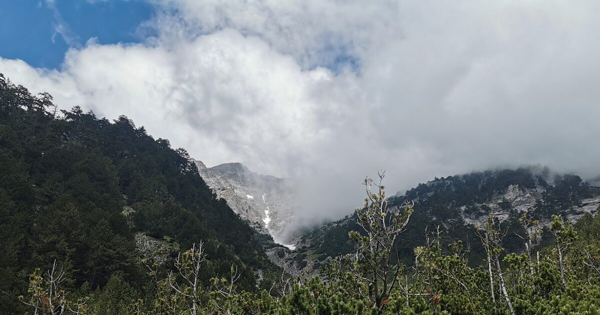 Επιχείρηση διάσωσης για γυναίκα που τραυματίστηκε στον Όλυμπο