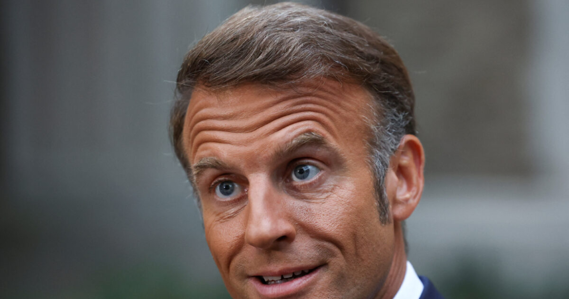 Γαλλία: «Ο Μακρόν δεν θέλει την διάλυση της Εθνοσυνέλευσης με φόντο την ψήφο εμπιστοσύνης της κυβέρνησης Μπαϊρού»