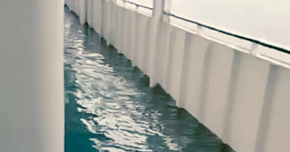 Περιπέτεια εν πλω με το απογευματινό δρομολόγιο Κέρκυρα – Ηγουμενίτσα λόγω καταιγίδας