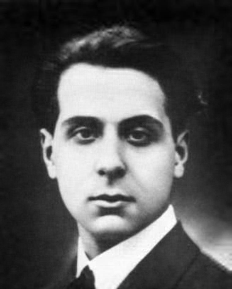 Γιώργος Σεφέρης: Από τη Σμύρνη στο Παρίσι – Τα Νεανικά Χρόνια του Μεγάλου μας Λογοτέχνη που Έλαβε Νόμπελ Λογοτεχνίας