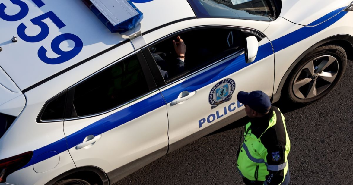 Την έπιασαν να οδηγεί στη ΛΕΑ, της πήραν το δίπλωμα και 4 μέρες μετά το ξανάκανε στην Αττική Οδό