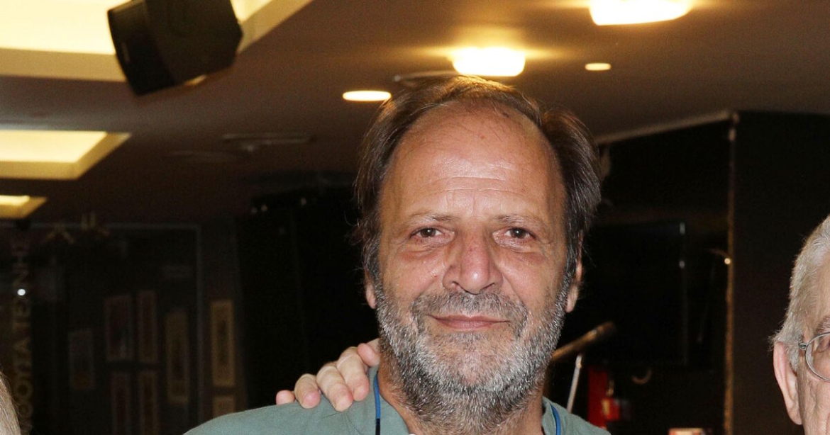 Ο Δημήτρης Αποστόλου για την σειρά «Δύο ξένοι»: «Μία γνωστή κυρία είχε πει ότι δεν ήθελε να συνδέσει το όνομά της με μία αποτυχία»