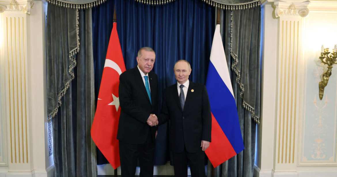 Συνάντηση Ερντογάν – Πούτιν στη Σανγκάη: «Εργαζόμαστε για έναν δίκαιο τερματισμό του πολέμου στην Ουκρανία»