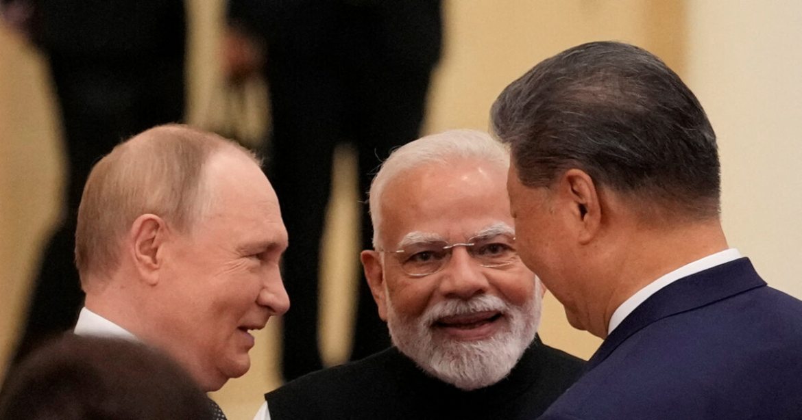 Τι σηματοδοτεί για την παγκόσμια οικονομία η τριμερής συνάντηση Πούτιν, Σι, Μόντι