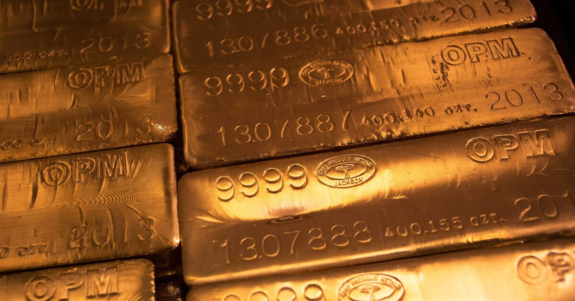 Πάνω από τα 4.000 δολάρια ο χρυσός – Τι πυροδότησε την «έκρηξη» και ποιες είναι οι προβλέψεις της μελλοντικής αποτίμησης