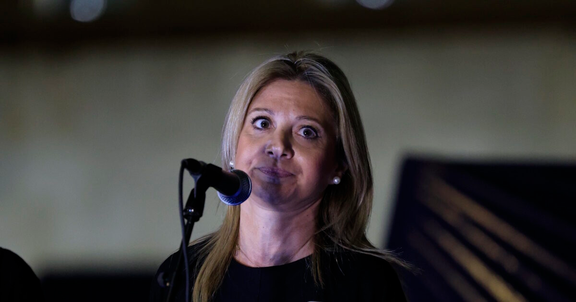 Καρυστιανού: «Έχουμε ενδείξεις ότι υπήρχαν χημικά στα Τέμπη, πάμε σε μία δίκη χωρίς ενόχους, τι να περιμένουμε;»