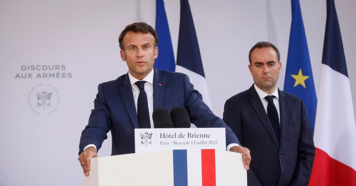 Ο Μακρόν διόρισε ξανά πρωθυπουργό της Γαλλίας τον Λεκορνί – «Πρέπει να τερματιστεί η πολιτική κρίση, θα κάνω ό,τι μπορώ»