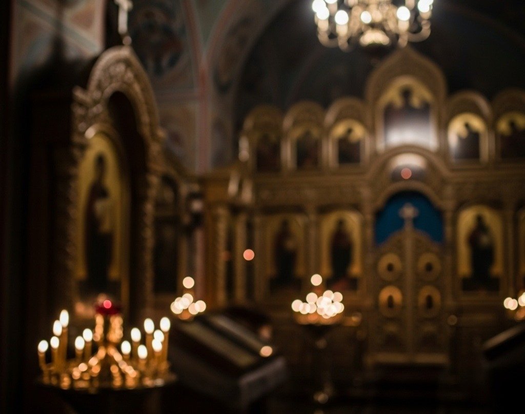 Σαλαμίνα: Εξαρθρώθηκε σπείρα νεαρών που ρήμαζε καταστήματα και εκκλησίες – Ανάμεσα στους δράστες και ένας 16χρονος