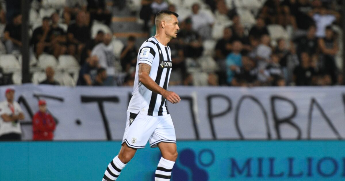 ΠΑΟΚ: Τρεις αναγκαστικές αλλαγές μέσα σε 19′ για το «Δικέφαλο του Βορρά» στο παιχνίδι με το Βόλο