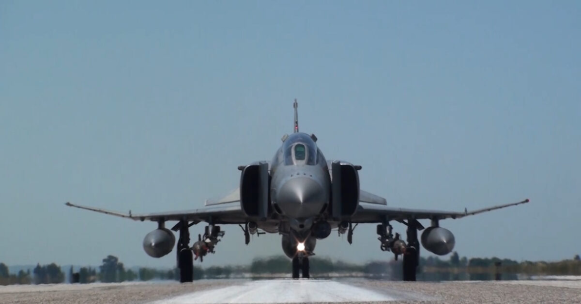 Άσκηση Παρμενίων 2025: Εντυπωσιακές εικόνες με τις εξόδους των μαχητικών της Πολεμικής Αεροπορίας