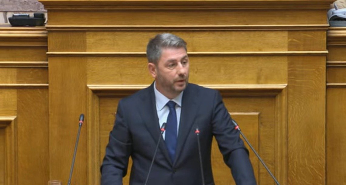 Ανδρουλάκης: Ο Τσίπρας σκηνοθέτησε τη διάλυση του κόμματός του