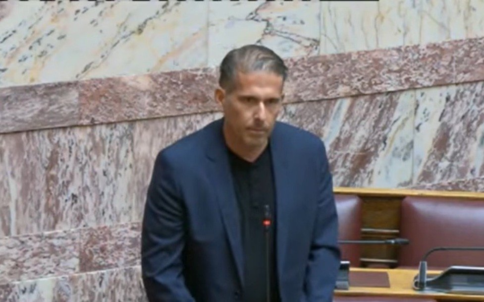 Διαμαντής Καραναστάσης: Παραίτηση από την “Πλεύση Ελευθερίας” με “φορτισμένη” ανάρτηση