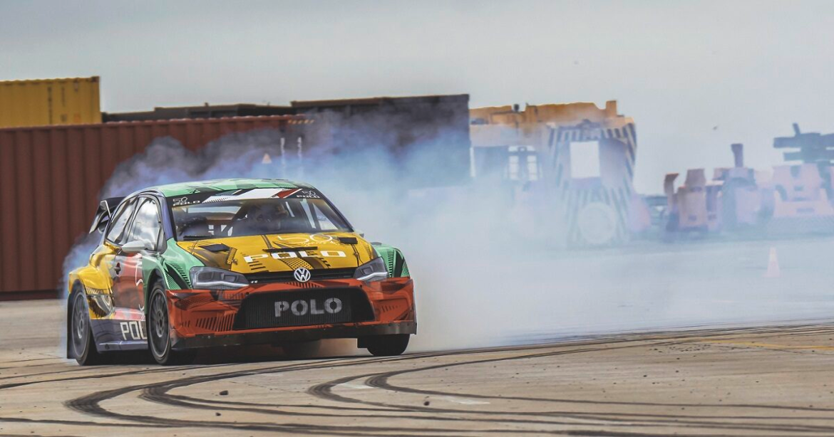 VW: Το Polo γιορτάζει και πηγαίνει με τις…πόρτες