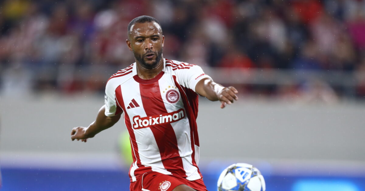 Ο Αγιούμπ Ελ Κααμπί του Ολυμπιακού κορυφαίος μετεγγραφικός στόχος της Μαρσέιγ