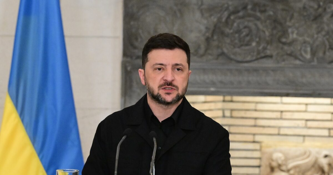 Ο Ζελένσκι έλαβε και επίσημα το αμερικανικό προσχέδιο για την ειρήνη στην Ουκρανία: Θα το συζητήσει με Τραμπ