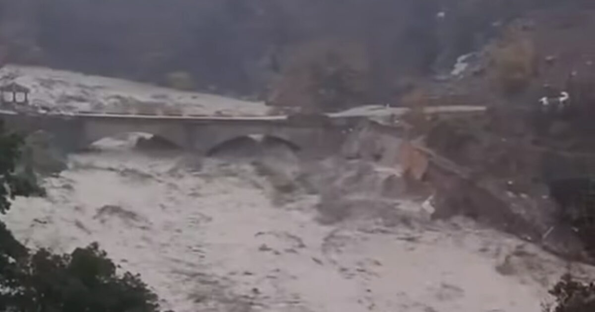 Κακοκαιρία: Πλημμύρισαν τα βόρεια και κεντρικά Τζουμέρκα – Το φαινόμενο «orographic lifting» που «έπνιξε» την βορειοδυτική Ελλάδα