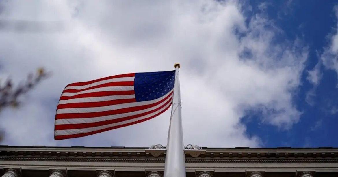 ΗΠΑ: Δικαστικό μπλόκο σε αγορά ακινήτων από Κινέζους στη Φλόριντα