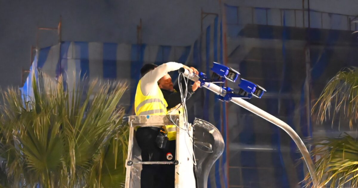 Μπήκαν στην Ποσειδώνος οι πρώτες κάμερες με ΑΙ που θα στέλνουν αυτόματα «ραβασάκια» – Δείτε φωτογραφίες