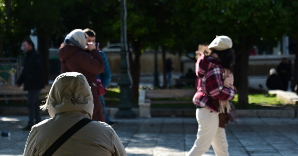 Καιρός Χριστουγέννων: Βροχές και χιόνια στα κεντρικά και βόρεια ορεινά – Η πρόγνωση των επόμενων ημερών