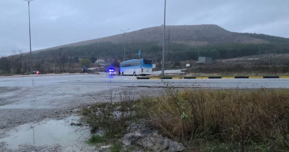 Πτολεμαΐδα: «Ένας επιβάτης έπιασε το τιμόνι και δεν είχαμε χειρότερα» λέει ο ιδιοκτήτης του λεωφορείου για τον οδηγό που πέθανε από ανακοπή