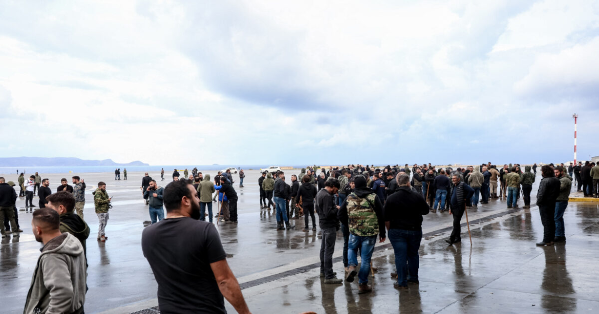 Παρέμβαση του εισαγγελέα του Αρείου Πάγου για τα μπλόκα των αγροτών