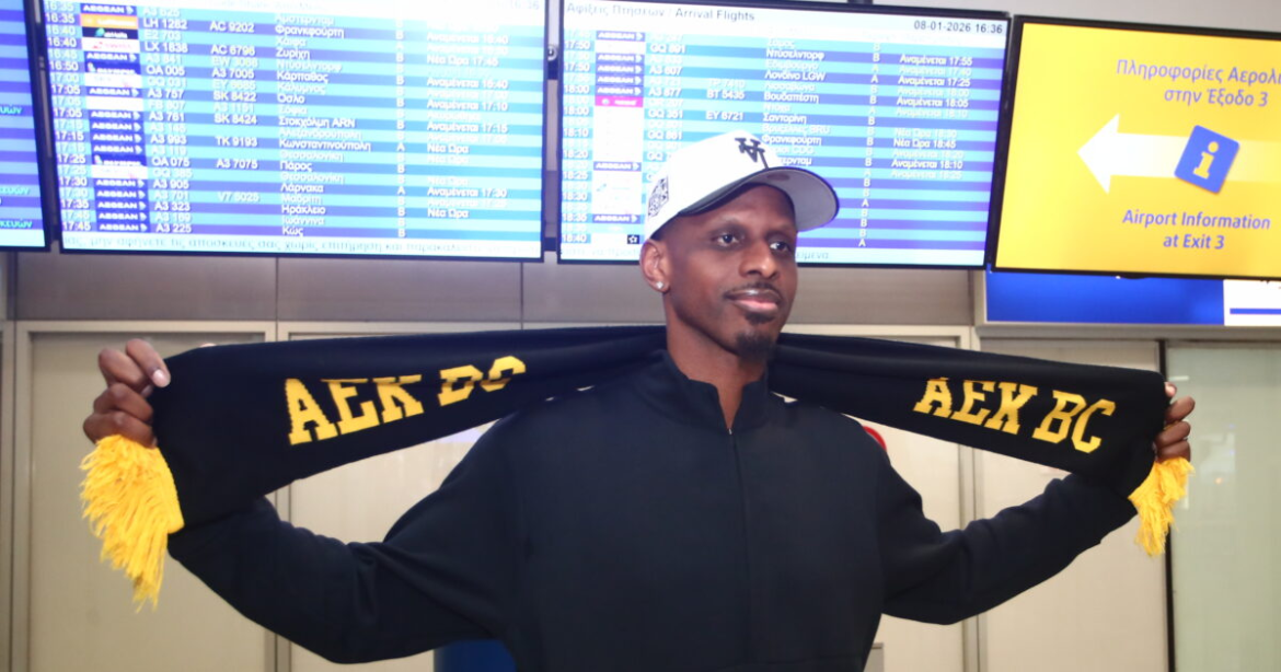 Ο Τζέιμς Νάναλι στην Αθήνα για την ΑΕΚ