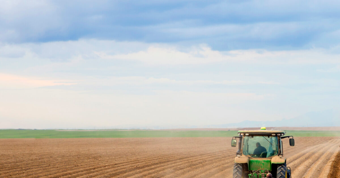 Ολοκληρώθηκε με υπεραπόδοση το ΠΑΑ 2014 – 2022: Πληρωμές σχεδόν 7,99 δισ. ευρώ και ιστορικό ρεκόρ το 2025