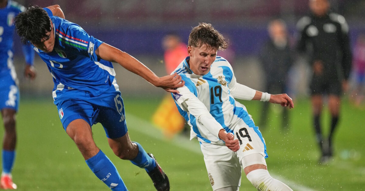 «Ο Παναθηναϊκός ανέβασε την προσφορά του για Σαντίνο Αντίνο και τον κλείνει» γράφουν στην Αργεντινή