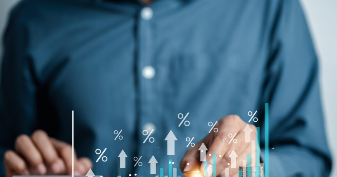 Προϋπολογισμός: Πρωτογενές πλεόνασμα στα 8 δισ. ευρώ το 2025