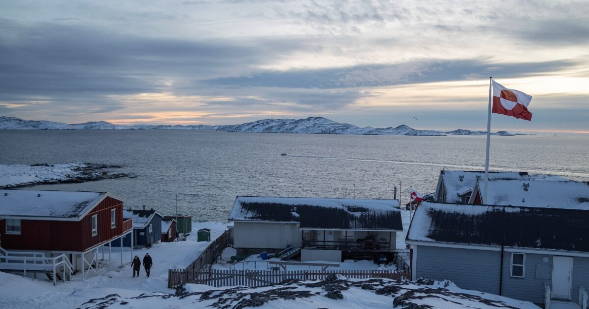 Ρωσία: Να σταματήσουν οι ισχυρισμοί της Δύσης ότι Μόσχα και Πεκίνο απειλούν τη Γροιλανδία