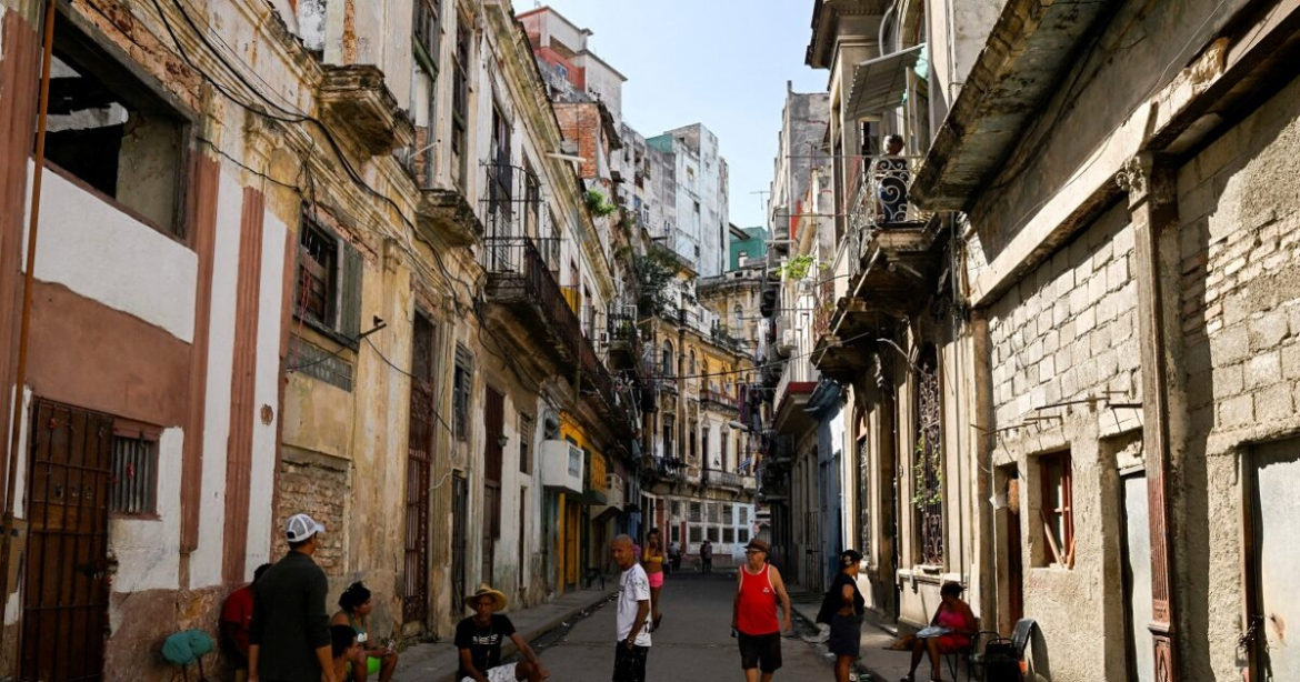 Οι ΗΠΑ απειλούν την Κούβα να μην εμποδίσει την ανθρωπιστική βοήθεια για τον τυφώνα Μελίσα