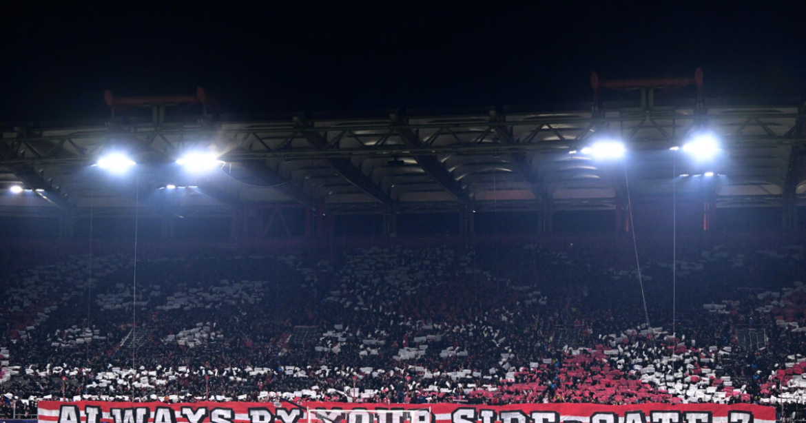 Ολυμπιακός- Μπάγερ Λεβερκούζεν: Το εντυπωσιακό κορεό από τους φίλους των Πειραιωτών