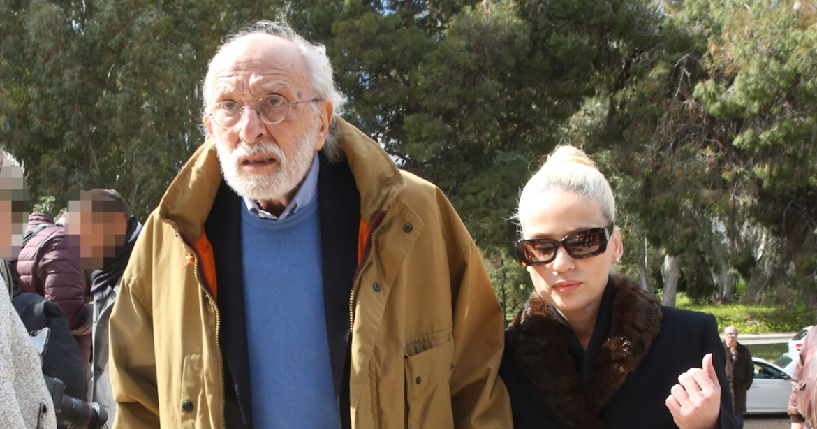 Αλέξανδρος Λυκουρέζος: «Η χειρότερη χρονιά ήταν η χρονιά που «έφυγε» η Ζωή Λάσκαρη, η γυναίκα µου»