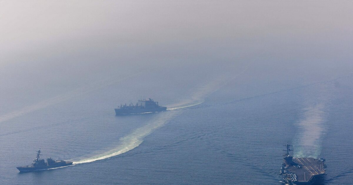 Οι ΗΠΑ χτύπησαν πλοίο που μετέφερε ναρκωτικά στην Καραϊβική – Τρεις νεκροί