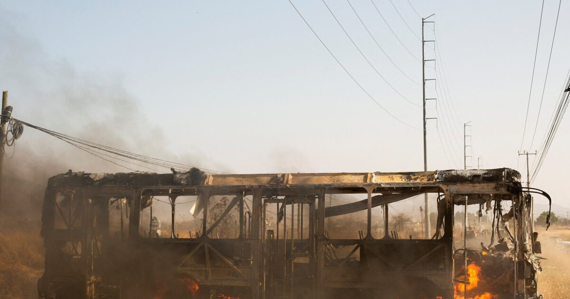 Μεξικό: Συγκλονίζει Ελληνίδα περιγράφοντας το κύμα βίας μετά τον θάνατο του Ελ Μέντσο – «Για πρώτη φορά ένιωσα πραγματικό φόβο»