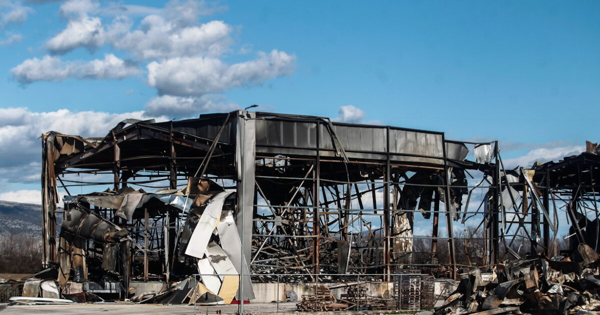 Βιολάντα: Στον ανακριτή Τρικάλων το πόρισμα του ΕΜΠ που δείχνει σοβαρές παραλείψεις στον διαβρωμένο σωλήνα που ευθύνεται για τη φονική έκρηξη
