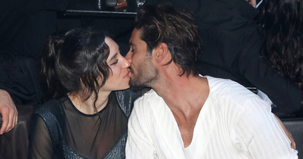 Γιώργος Καράβας: Η ερωτική εξομολόγηση στη Ραφαέλα Ψαρρού για τα γενέθλιά της και οι πόζες στις Μαλδίβες