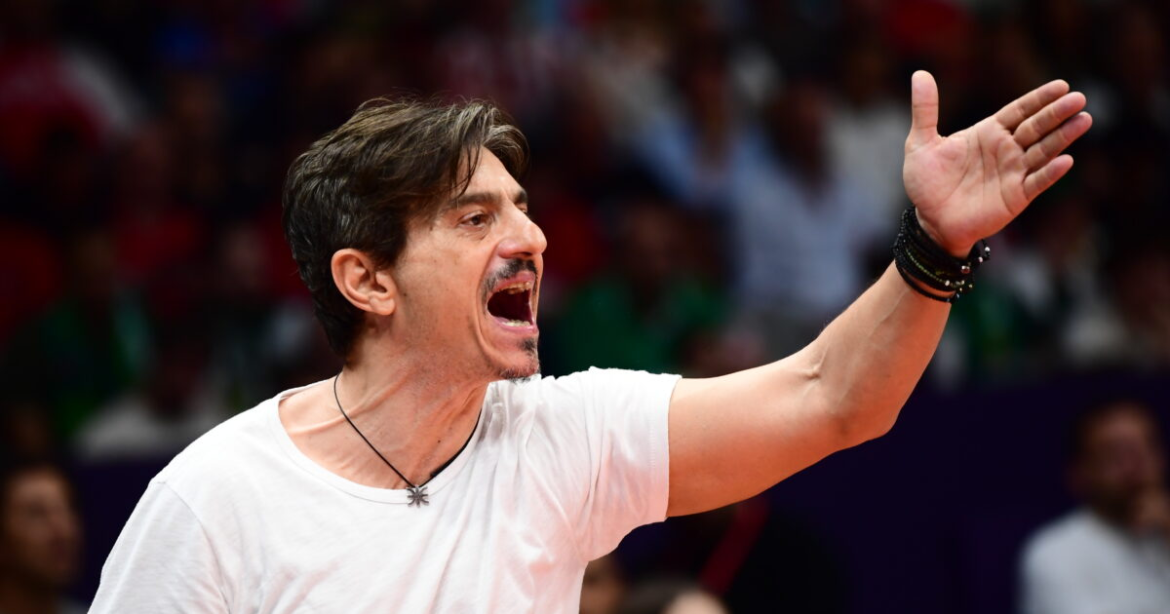 Γιαννακόπουλος σε Σλούκα: «Άιντε αρχηγέ, πάμε να το σηκώσουμε»