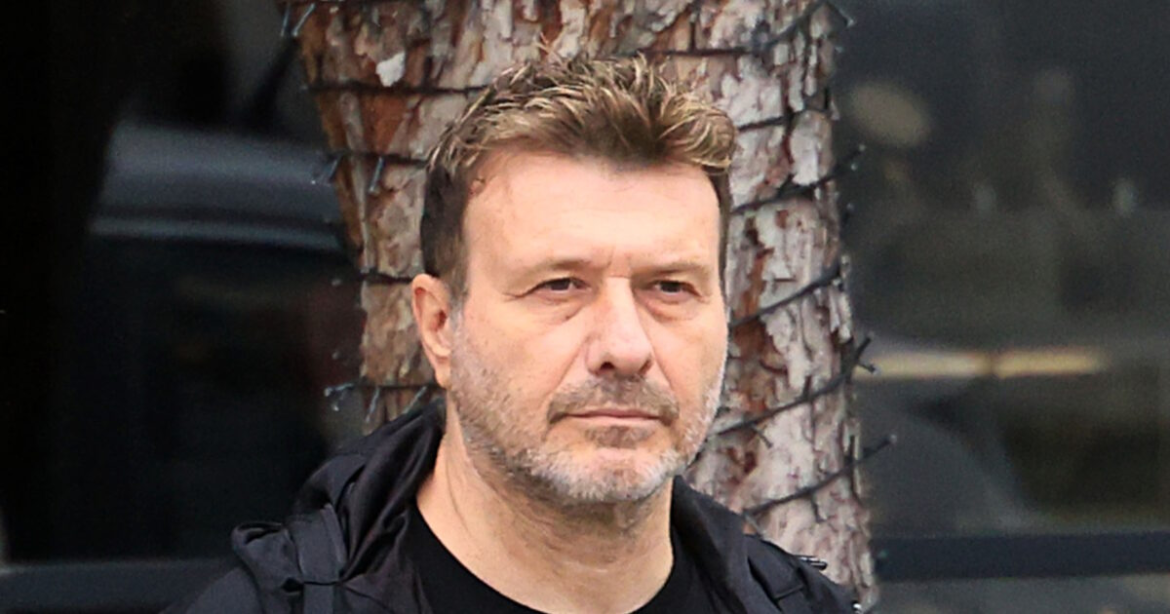 Γιάννης Πλούταρχος: Έτοιμη να του στείλει εξώδικο η 48χρονη stalker του – «Δεν έκανα τίποτα παράνομο» επιμένει