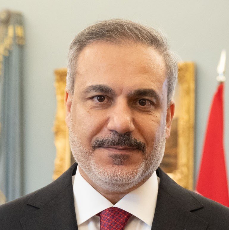 Ο Φιντάν θα παραβρεθεί στην πρώτη συνεδρίαση του «Board of Peace» του Τραμπ στην Ουάσινγκτον – Αντιπροσωπεύει Ερντογάν